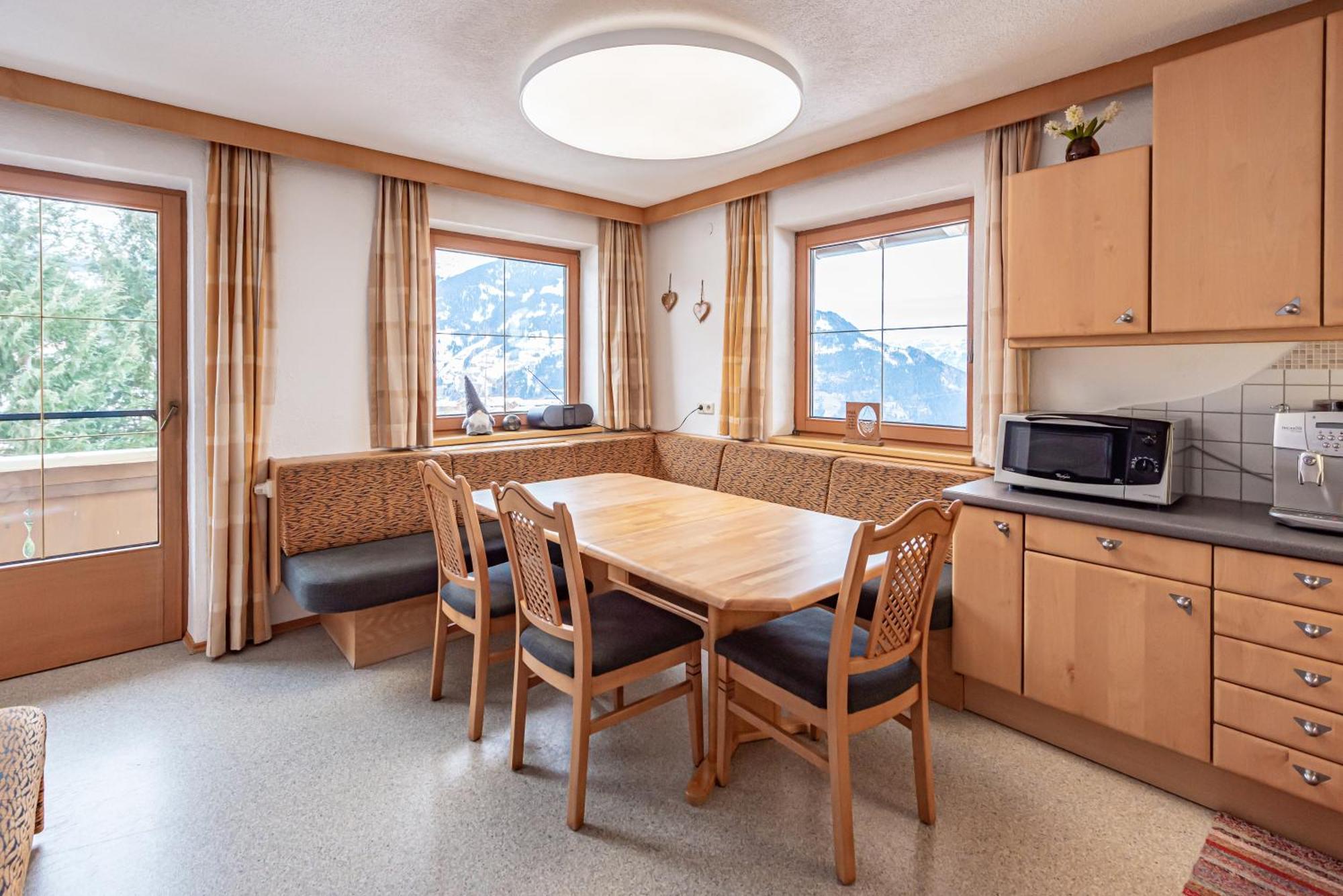 Ferienwohnung Ausblick Zillertal Hainzenberg Exterior foto
