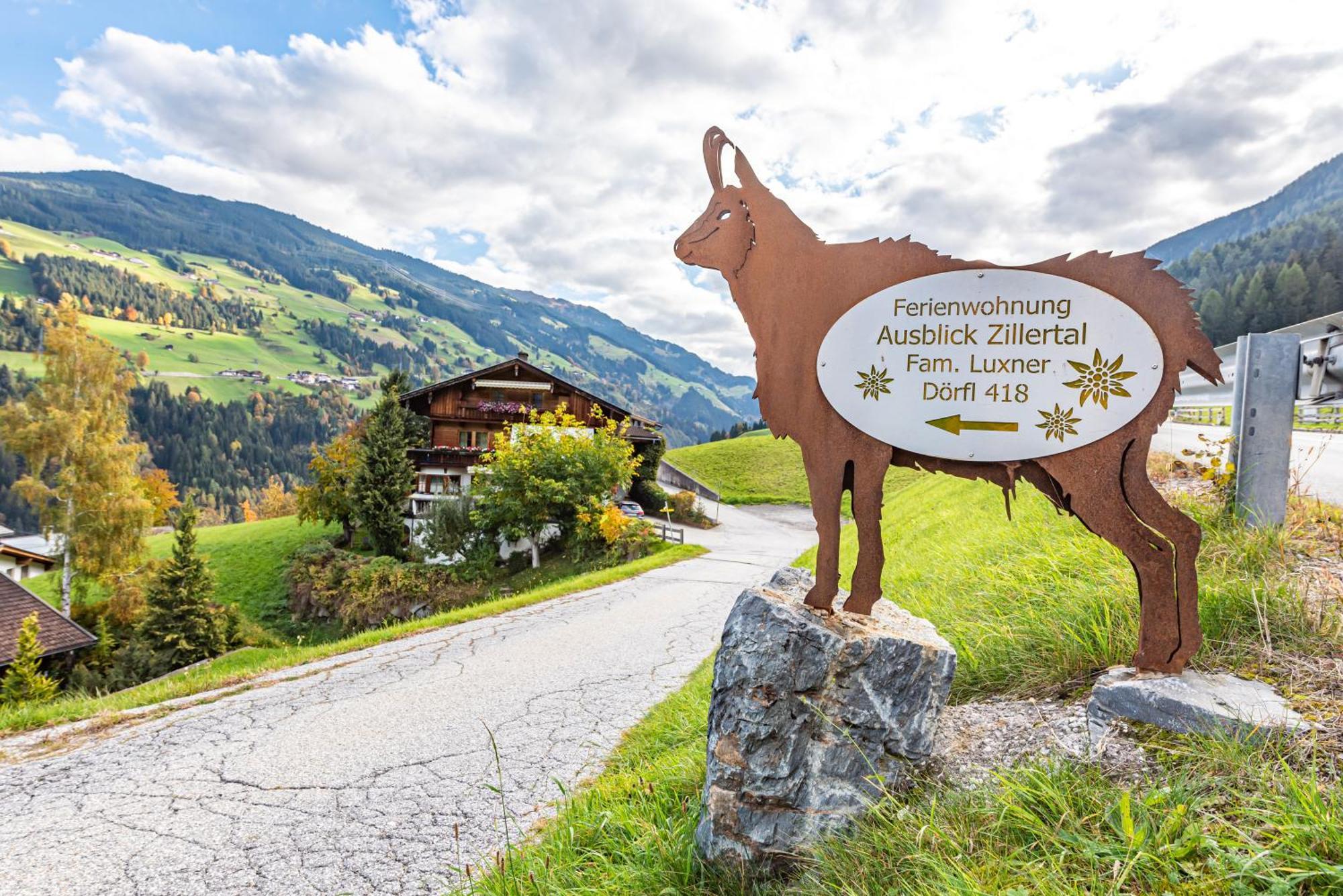 Ferienwohnung Ausblick Zillertal Hainzenberg Exterior foto